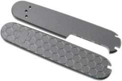 Daily Customs 91.2+ Honeycomb 2D Pattern, Titanium P10011809 Victorinox Scales