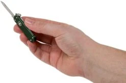 Victorinox Classic Alox Green 0.6221-24R4.KTE1 Knivesandtools Edition, Swiss Pocket Knife -Knives Store VT0 6221 24R4 KTE1 06 victorinox