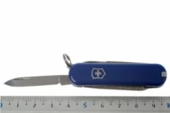 Victorinox Classic SD, Blue -Knives Store VT0 6223 2 06 victorinox classic sd blauw vt0 6223 2 d6