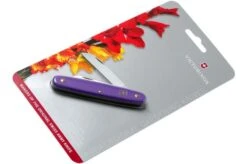 Victorinox Floral Knife 3.9050.22B1 Violet -Knives Store VT3 9050 22B1 07 victorinox