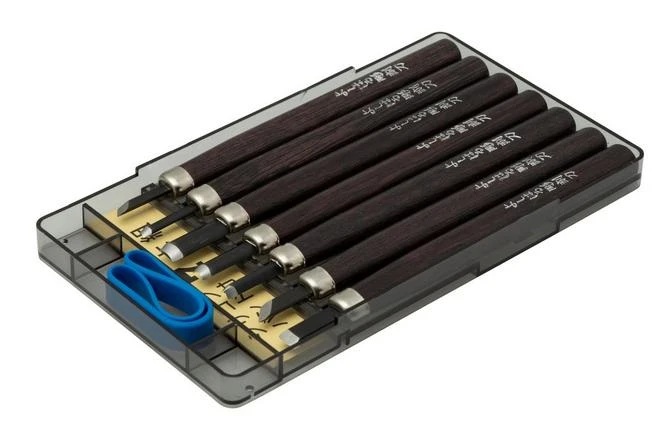 Yoshiharu H-7 Japanese Wood Carving Knives, Set Of 7 In Plastic Case 2 Yoshiharu H-7 Japanese Wood Carving Knives, Set Of 7 In Plastic Case - Image 2